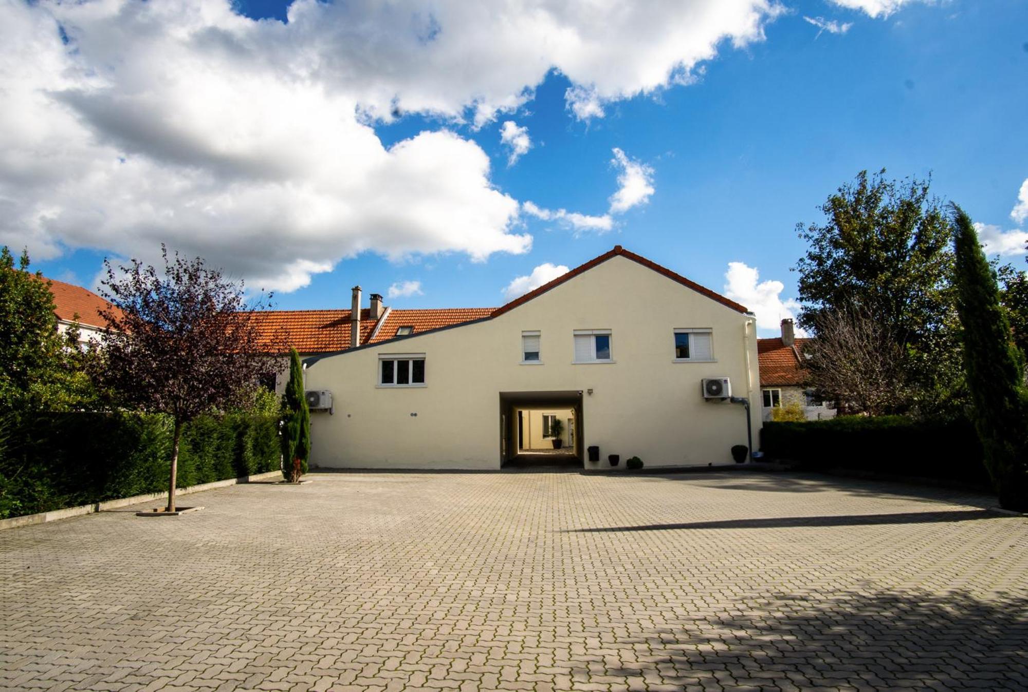 Appartement 1-4 Pers - Aeroport Cdg, Parc Expo, Villepinte - A L'Ombre Du Pin "9" Le Pin  Экстерьер фото